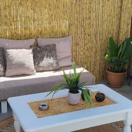 Namaste Family House Pombia Exterior foto
